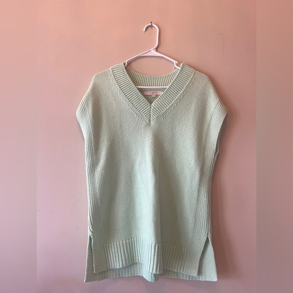 FINAL PRICE Loft Sweater Vest - Picture 1 of 4